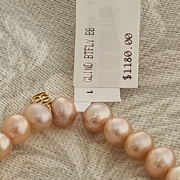 SYDNEY EVAN Wicked Diamond, Pearl And 14k Yellow Gold Butterfly Charm Bracelet - Picture 5 of 7